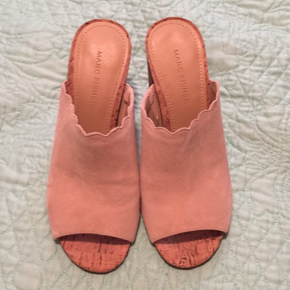 Marc Fisher slip on block heel